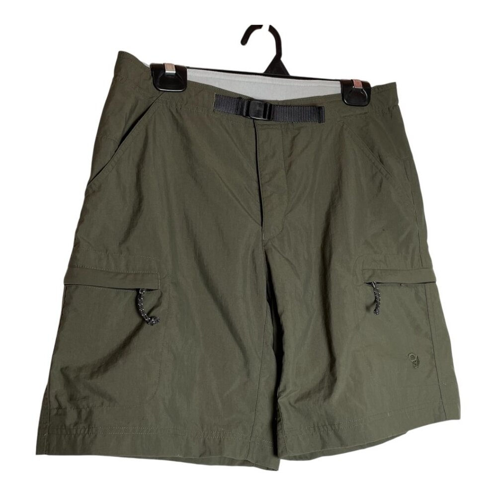 Mountain Hardwear 9" shorts with zipper and clasp size 8